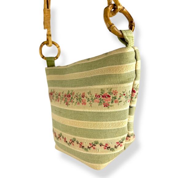 90's woven floral summer bag with bamboo handle by G's GLORY - Picture 14 of 16